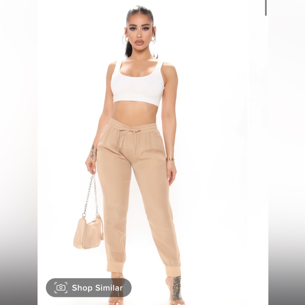 Fashion nova cream joggers